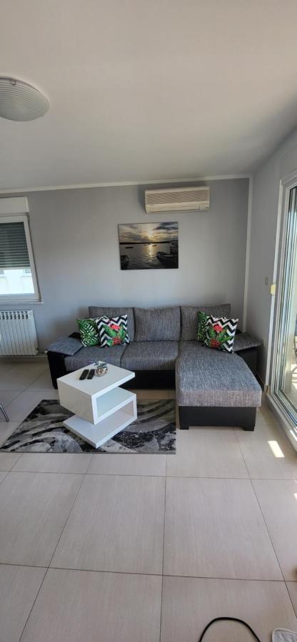 Apartment Summer Dream Punat Exterior photo